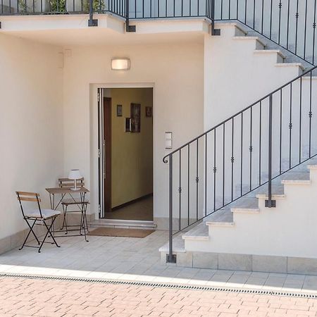 A11 - Varano, Delizioso Trilocale Con Giardino Анкона Экстерьер фото